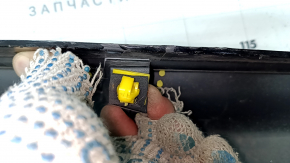 Right threshold Hyundai Sonata 18-19 black, broken fasteners, scratches
