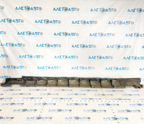 Tesla Model S 12-20 right threshold type 2, scratch structure, worn