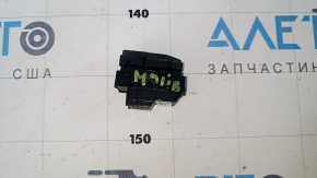Front left door lock button Chevrolet Malibu 16-