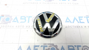 VW emblem trunk lid VW Passat b8 16-19 USA broken guides