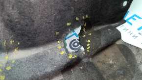 Front left fender liner Chevrolet Volt 16 - tears, missing part of fragment