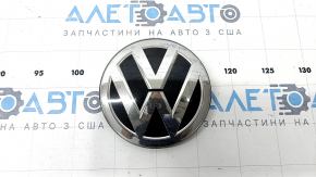 VW Passat b8 16-19 USA Radar Grill Emblem