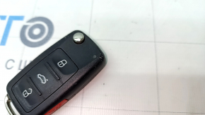 Key VW Passat b8 16-19 USA 4 buttons, folding, scratches