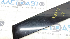 Door trim side front right Toyota Highlander 14-19 black gloss, scratches, broken fastening