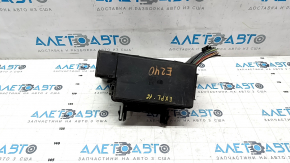 Ford Explorer 16-19 underhood fuse box fragment missing