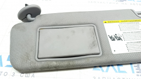 Left visor Toyota Highlander 14-19 gray, without hook, needs cleaning, broken mount