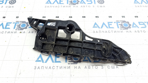 Front bumper mount right Toyota Highlander 17-19 broken latch