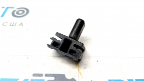 Radiator mount lower right Jeep Cherokee KL 14-18 2.4, 3.2 plastic