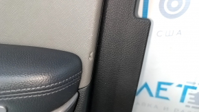 Door trim card front right Hyundai Santa FE Sport 13-18 black, with gray insert, armrest leather, butt, tears, scratches, abrasions