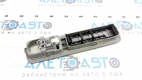 Ceiling light central left Toyota Highlander 14-19 gray, under the sunroof, with deflector