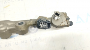 High pressure fuel rail Toyota Highlander 17-19 3.5 front with sensor