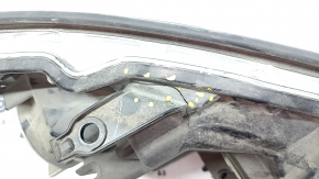 Headlight front left bare Toyota Highlander 17-19 halogen, light, crack, broken mount