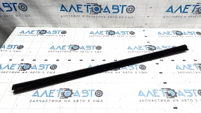 Glass seal inner rear right Toyota Highlander 14-19