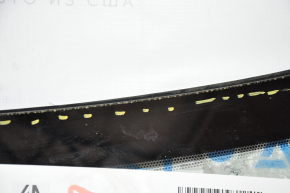 Tesla Model S 12-20 windshield for rain sensor, air on edge, small chips