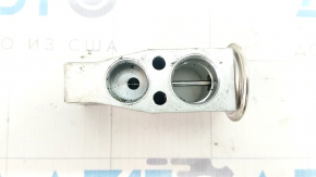 Toyota Highlander 14-19 Rear Row Air Conditioner Heater Valve