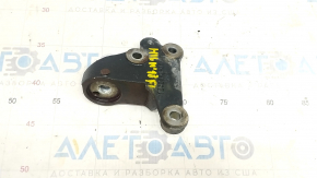 Engine mount bracket left Toyota Highlander 17-19 3.5