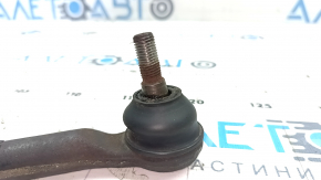 Right steering tip Nissan Rogue 14-20 cracked boot