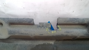 Radiator deflector top of Ford Explorer 11-19 is torn