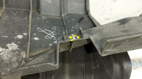 Left radiator deflector Toyota Highlander 17-19 2.7, 3.5, broken fasteners, broken