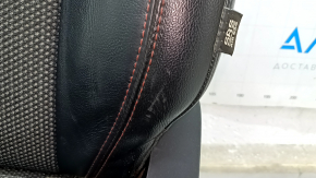 Driver's seat Jeep Compass 19-21 with airbag, mechanical, combined black leather with red stitching, Trailhawk, dry-cleanable, scratches, dented, rusty at the bottom