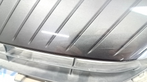Radiator grill grill Toyota Venza 21 - sand, cracks, scratches