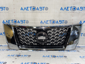 Radiator grill grill Nissan Pathfinder 13-16 prerest without camera without emblem