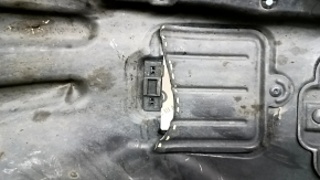 Front right mudguard liner Jeep Cherokee KL 14-18 part of the hatch is missing