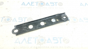 Front subframe bracket left Mazda 3 19- type 2
