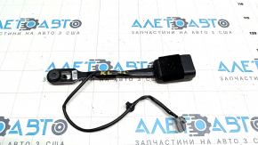 Jeep Cherokee KL 14-18 Driver's Seat Belt Latch with Sensor, Black