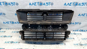 Radiator deflector blinds assembly Ford Escape MK3 17-19 rest 1.5T 2.0T 2.5 with engine, broken mount