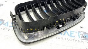 Radiator grill right BMW 5 F10 14-16 chrome, Base, broken fasteners, sand, worn