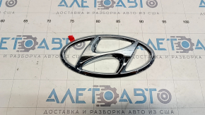 Emblem logo front bumper Hyundai Elantra 21-23 OEM