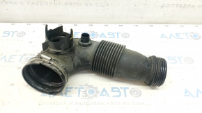 Air duct on the BMW 5 F10 12-16 2.0T manifold, broken mount