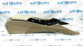 Central console armrest BMW 5 F10 11-16 beige, 2-zone climate control, broken deflector, cracks in leather, leather peeling, needs dry cleaning, broken fasteners