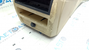 Central console armrest BMW 5 F10 11-16 beige, 2-zone climate control, broken deflector, cracks in leather, leather peeling, needs dry cleaning, broken fasteners