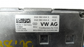 VW Passat 20-22 lane monitoring camera on the windshield