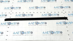 Glass seal inside front left door VW Passat 20-22