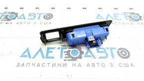 BMW 5 F10 11-16 trunk release button under camera, rubber tear