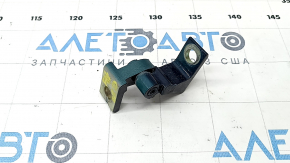 Door hinge lower front right VW Passat 20-22