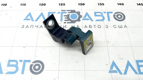 Door hinge lower front left VW Passat 20-22