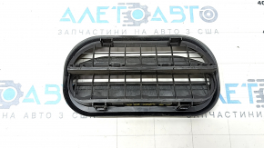 Ventilation shield right VW Passat 20-22