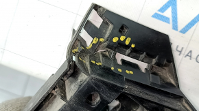 Rear bumper mount left under the left light VW Passat 20-22 crack in the mount