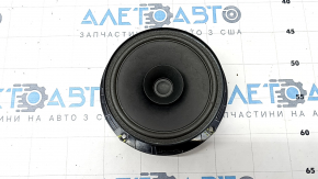 Speaker door rear right VW Passat 20-22 cracks in fasteners