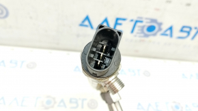 Fuel rail BMW 5 F10 12-16 2.0T with sensor used