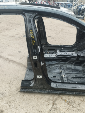 Body pillar central right BMW 5 F10 11-16 on the body