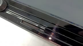 Monitor, display, navigation VW Passat 20-22 scratches