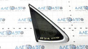 Window blind glass rear left VW Passat 20-22 chrome, scratches on chrome, torn seal