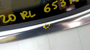 Window blind glass rear left VW Passat 20-22 chrome, scratches on chrome, torn seal