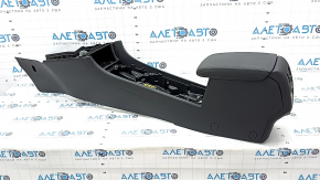 Console central armrest VW Passat 20-22 leather black, scratches