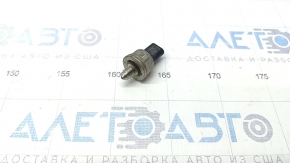 Fuel pressure sensor VW Passat 20-22 2.0T on the rail